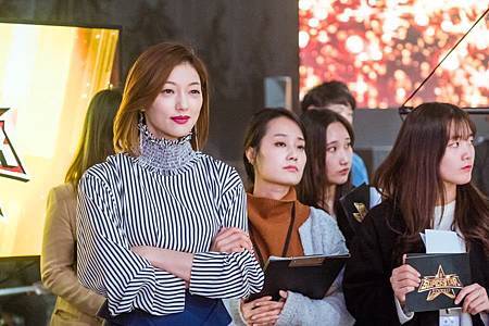 馬秘書(馬志英)/李伊 飾 馬秘書(馬志英)/李伊 飾