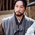 崔景善/閔成旭 飾.jpg