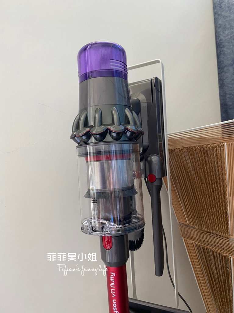 Dyson V11 Fluffy 開箱