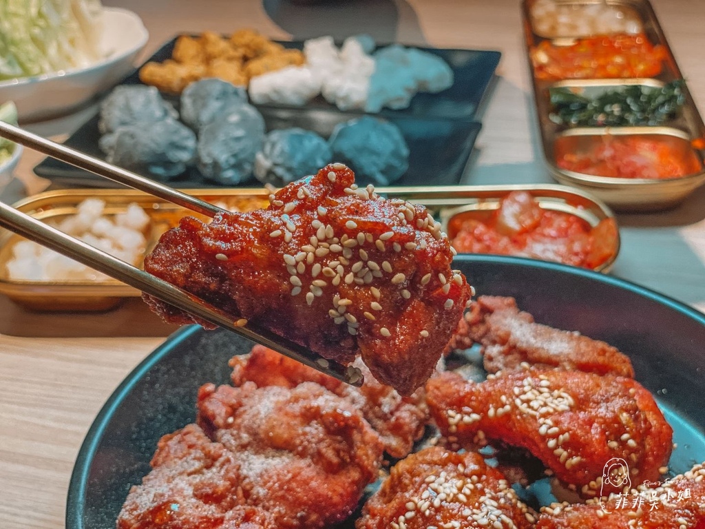 | 台北美食 | 부산 韩鸡 龙虾一只鸡 首尔中和连城店