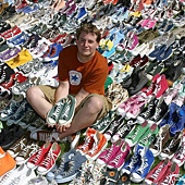 Largest_collection_of_Converse_All-Stars