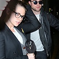 Robsten 共渡倫敦感恩節假期返回紐約-20121125 (2)