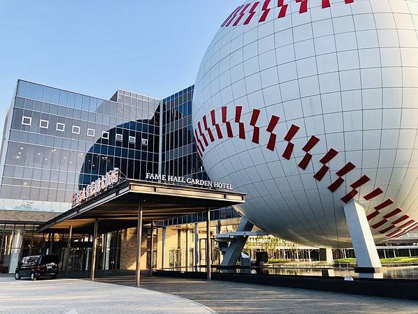[食記] 龍潭 名人堂花園大飯店 有吃又有玩!