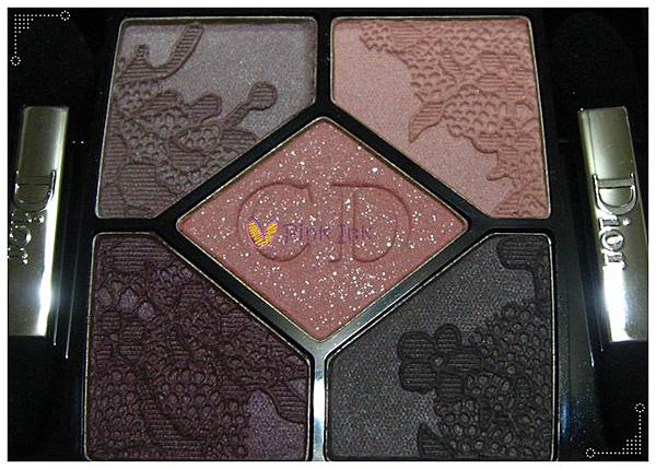 5 Colors Eyeshadow Coquette 743 (no Flash).JPG