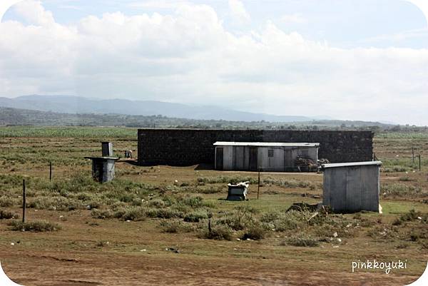 趕路去Masai Mara-2.jpg