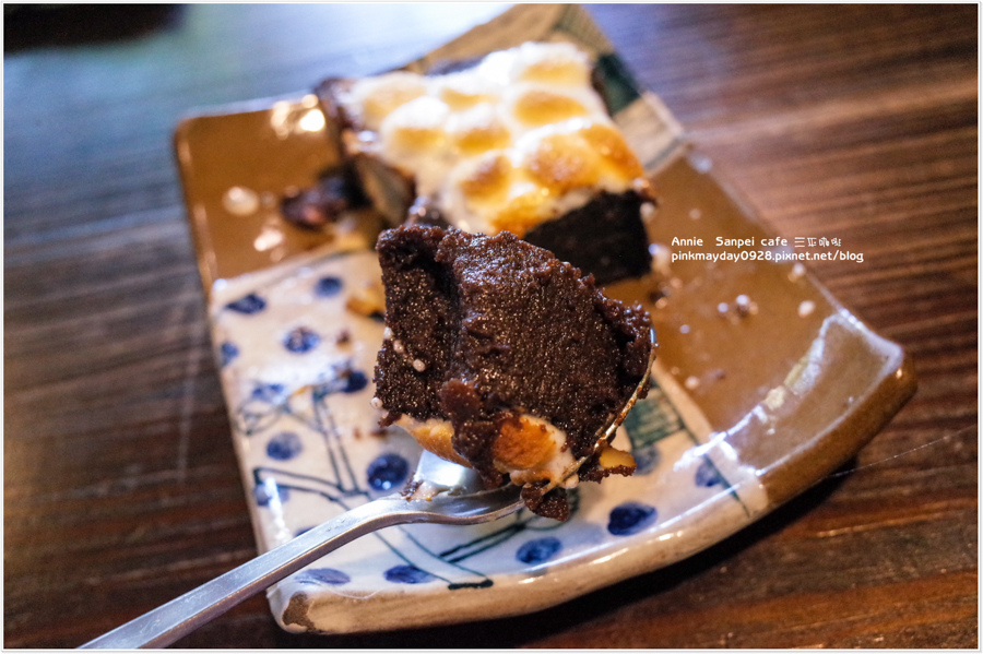 ✿屏東✿ 隱身潮州鄉間小路的小京都 濃濃日式風情的大庭院町家建築 適合帶全家大小來這走走踏青吃甜點 ➜ Sanpei cafe 三平咖啡