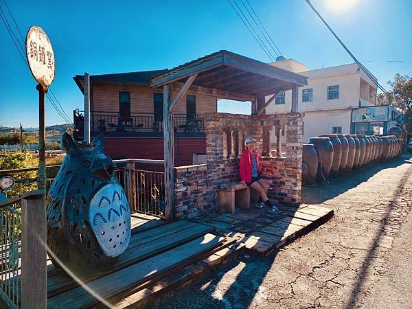 苗栗銅鑼～龍貓公車站 & 百年龍貓伯公廟「田心伯公」