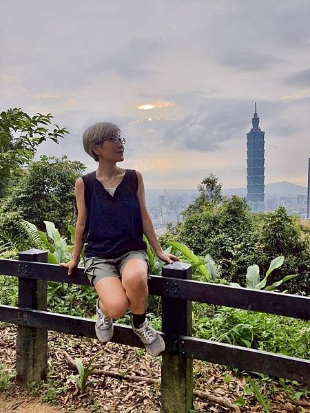 台北｜聚餐前的小爬爬～象山