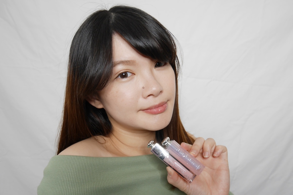 Dior丰漾俏唇蜜 粉漾润唇膏 护唇膏