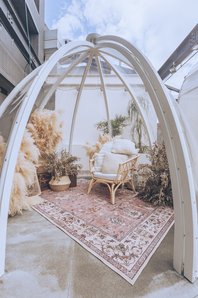 台北婚紗試穿｜VIVI BRIDE 薇薇新娘 精緻手工婚紗禮