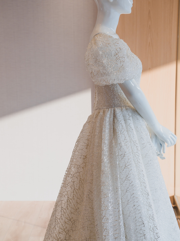 試穿就像| 高雄花朵婚紗 |