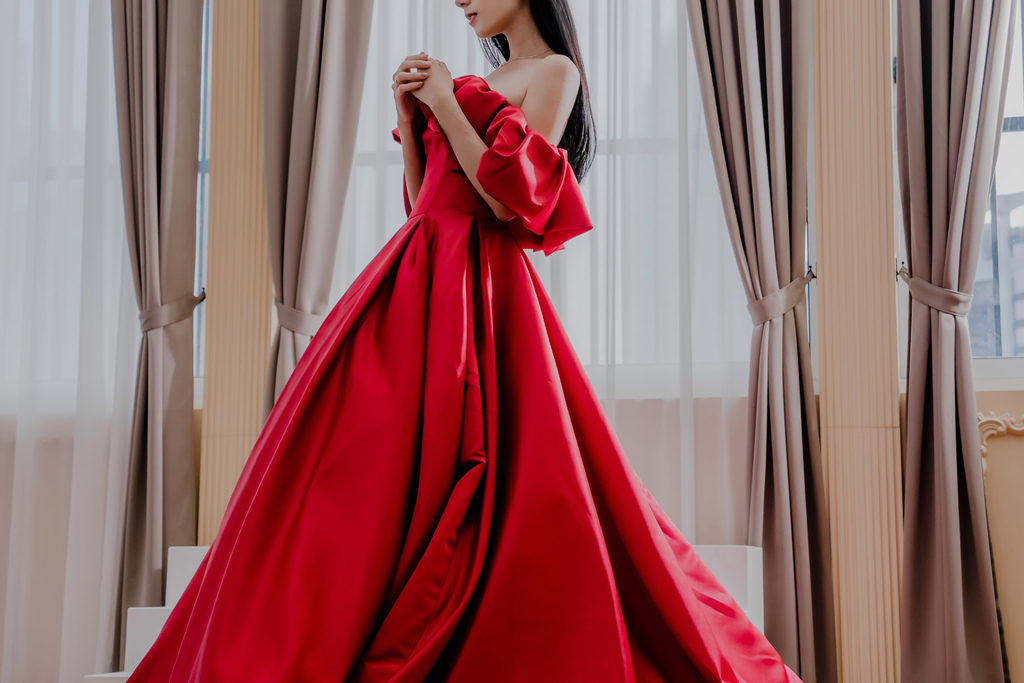 試穿就像| 高雄花朵婚紗 |