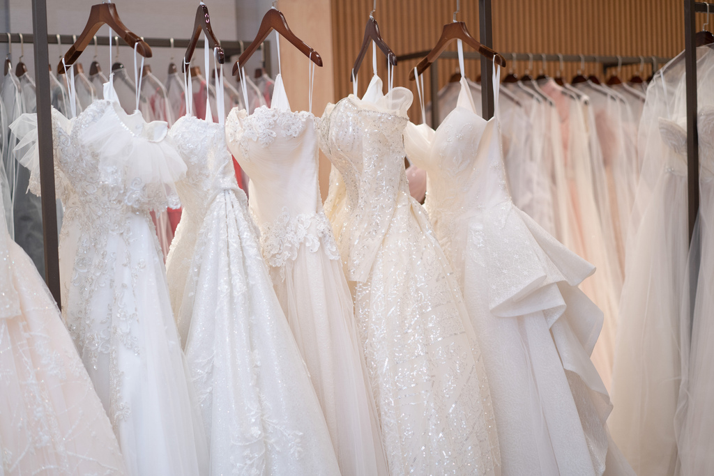 試穿就像| 高雄花朵婚紗 |