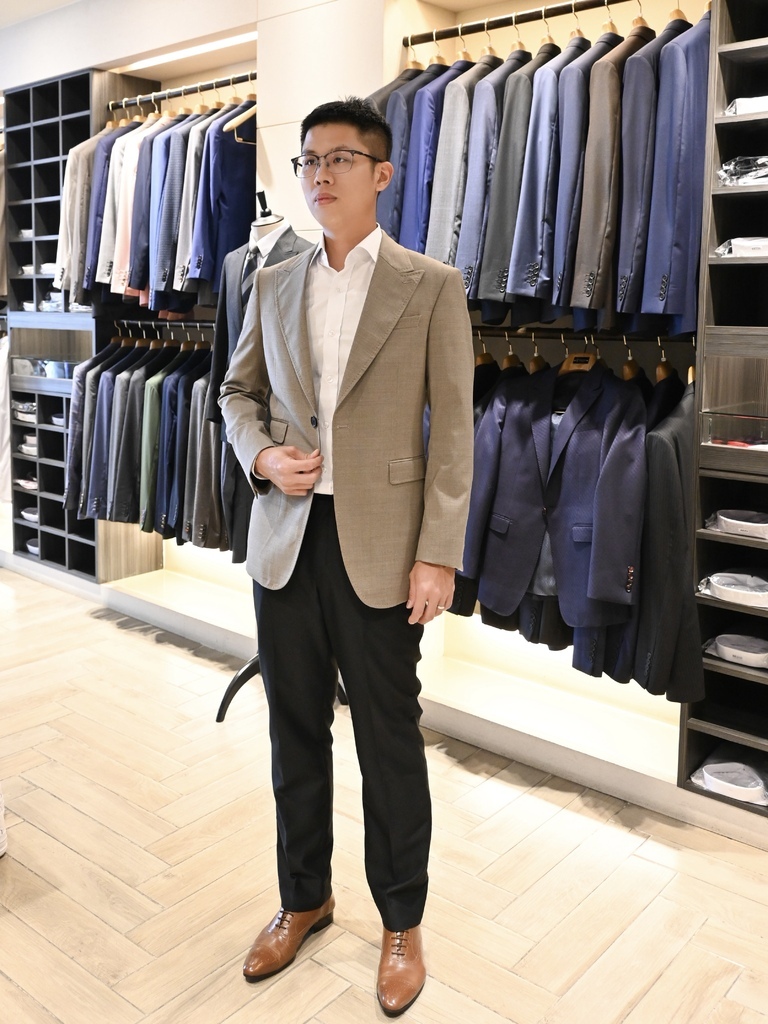 |西服訂製體驗|台南 ElegaZzle 全套西裝訂製心得 