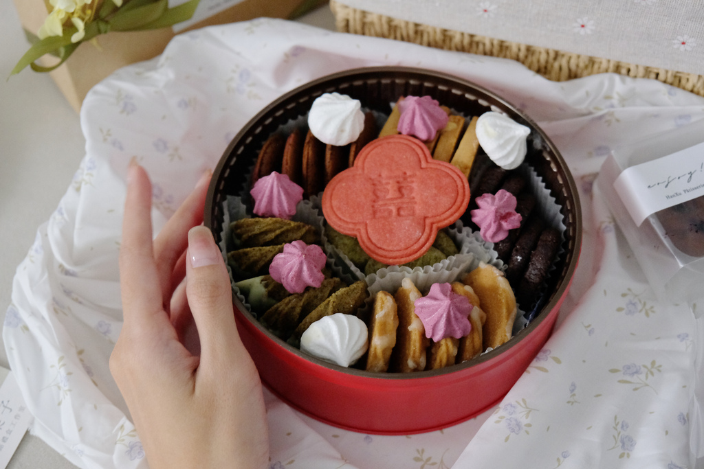 喜餅試吃 | 函絮洋果子 | 可以客製化的森林系鐵盒餅乾，用