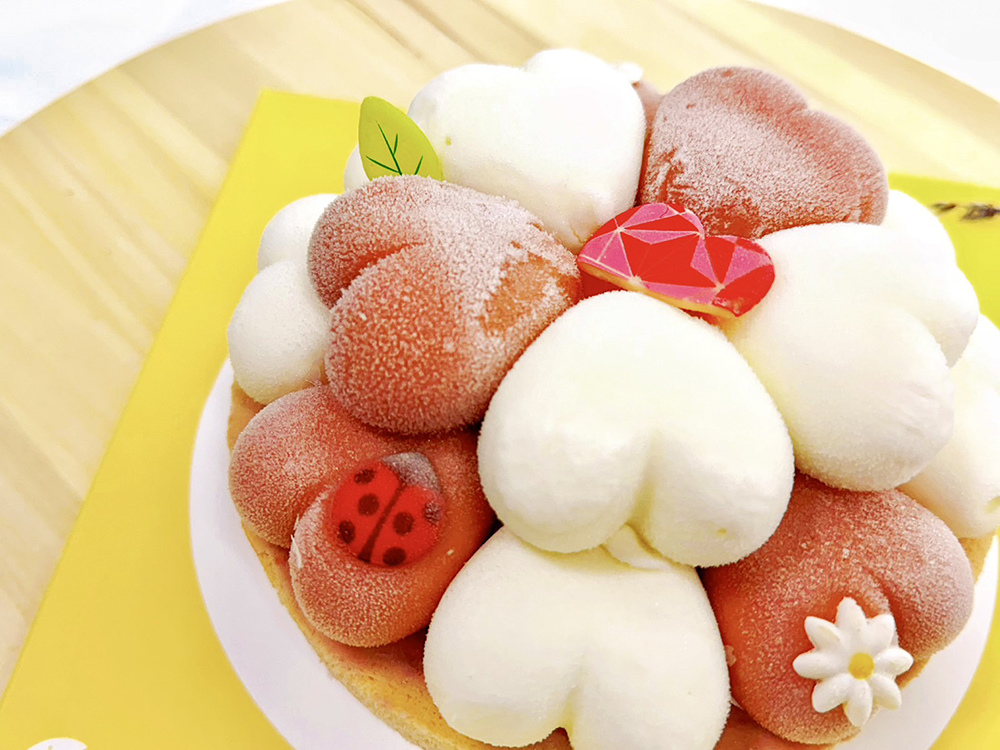 台北宅配蛋糕母親節推薦一定要有的卡瓦紅心芭樂乳酪冰淇淋蛋糕