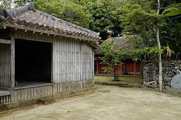 <旅遊>~~日本石垣島好吃好玩好住大分享:平久保崎燈塔/川平