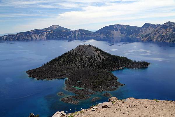 crater lake6.JPG