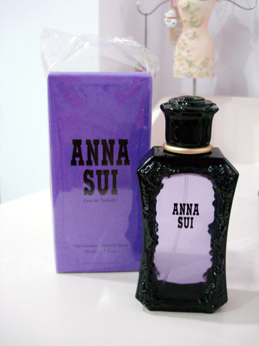 ANNA SUI Signature 同名香水