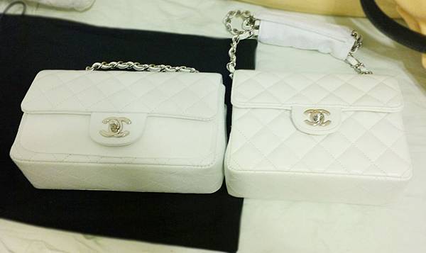 Chanel-extra-mini-classic-flap-bag.jpg