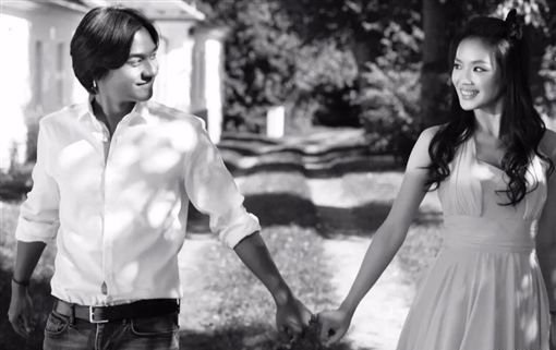 4000745f9f712ae06a6a6727cb7b7f61.jpg 4000745f9f712ae06a6a6727cb7b7f61.jpg