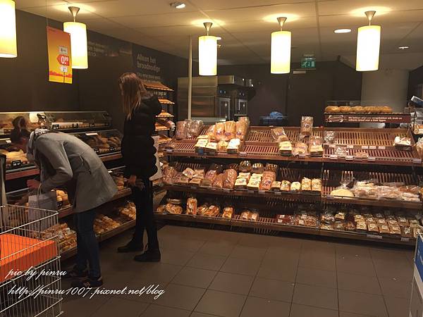 IMG_0043.JPG IMG_0043.JPG