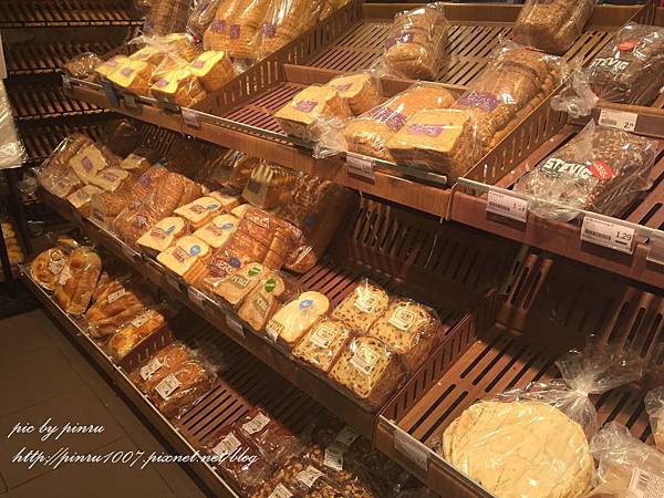 IMG_0044.JPG IMG_0044.JPG