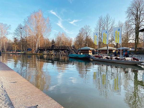 CF25EDFD-EB42-4CB1-8308-7C927838C57F_1_105_c.jpeg CF25EDFD-EB42-4CB1-8308-7C927838C57F_1_105_c.jpeg