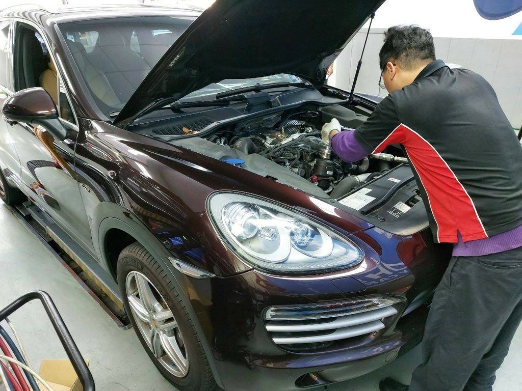 Porsche Cayenne保養