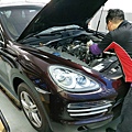 Porsche 2016 Cayenne Diesel 小保養 -保時捷凱燕保養 -保時捷民間保養廠推薦夢工場汽車