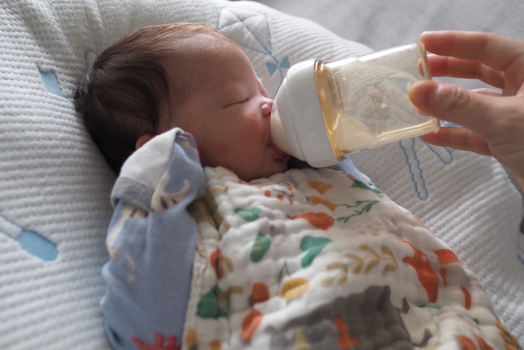 奶瓶12.JPG 奶瓶12.JPG