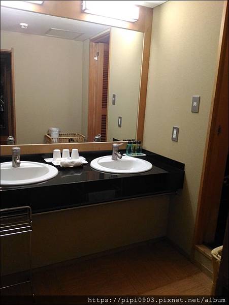 P_20190128_170815.jpg P_20190128_170815.jpg