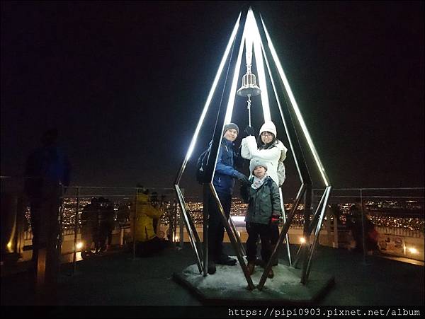北海道 藻岩山夜景 含巿電及搭駁巴士搭乘方式 羊毛出在皮身上 痞客邦