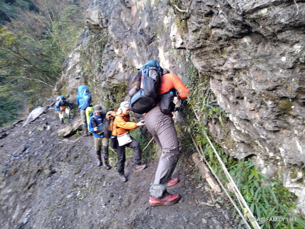 80-171.JPG 80-171.JPG