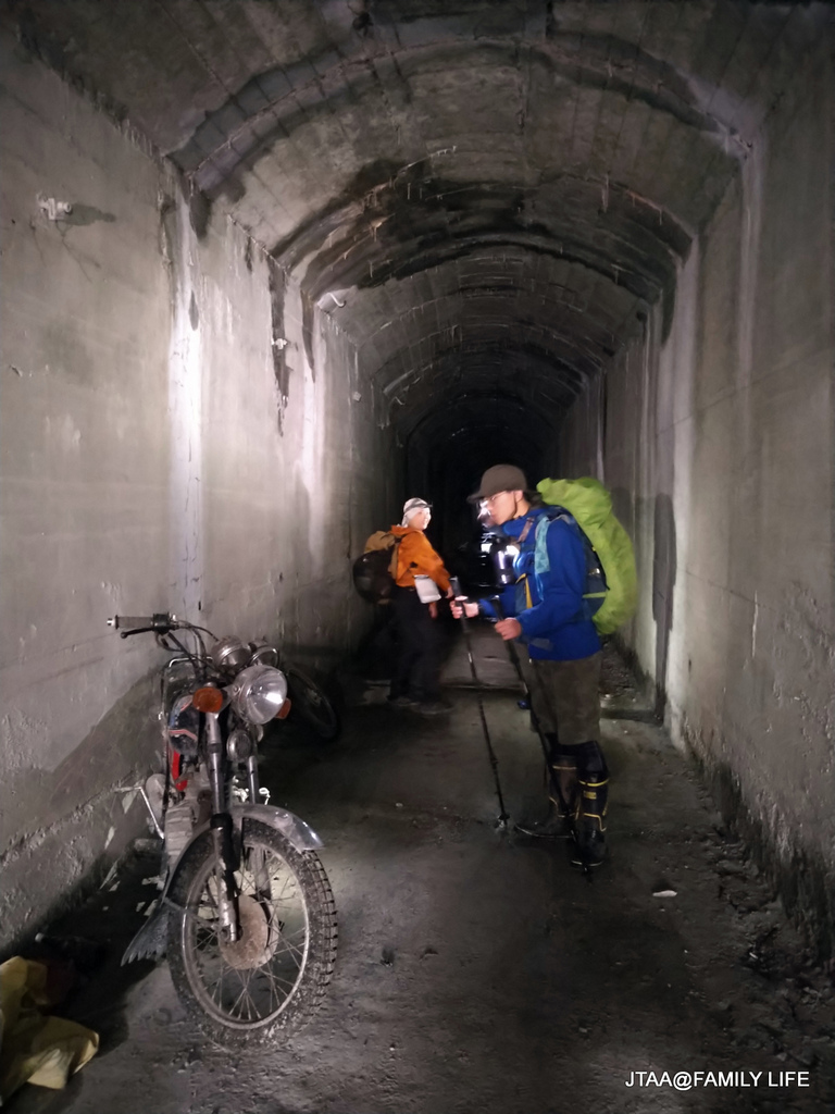 82-341.JPG 82-341.JPG