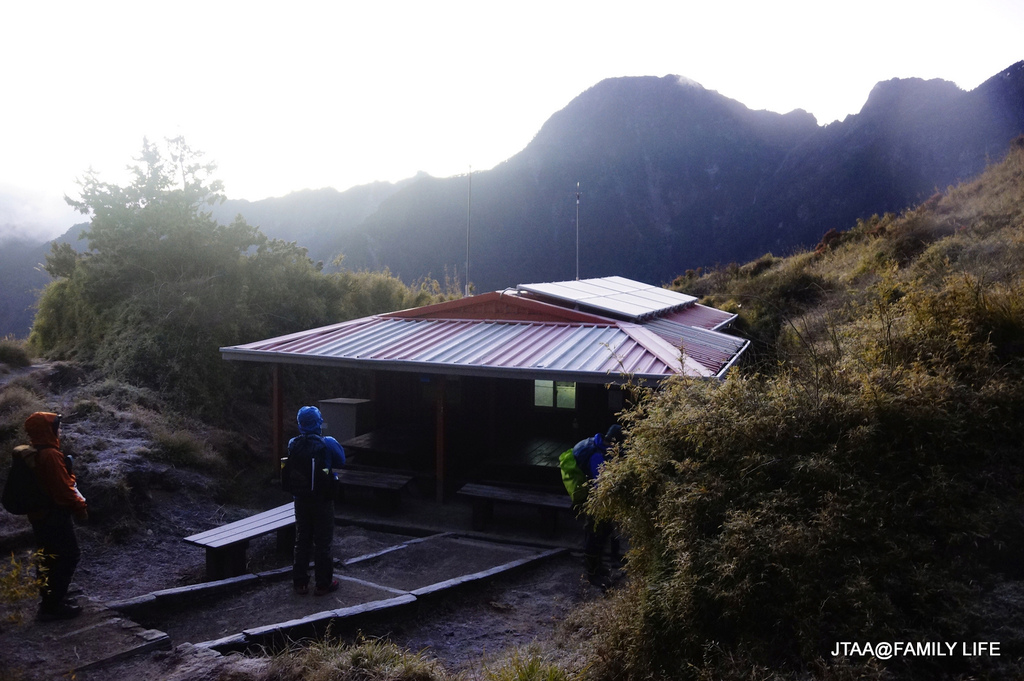 00-2-1.JPG 00-2-1.JPG