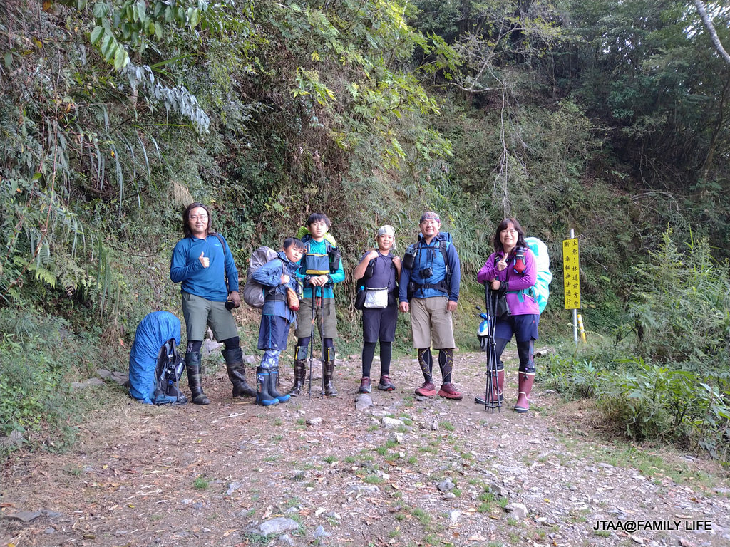 02-5-8.JPG 02-5-8.JPG