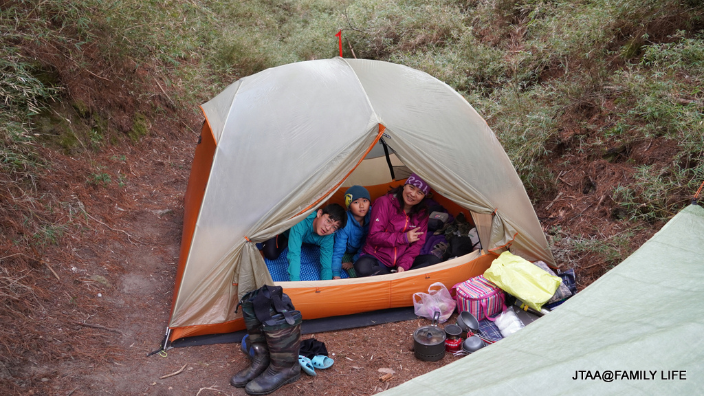 09-5-3.JPG 09-5-3.JPG