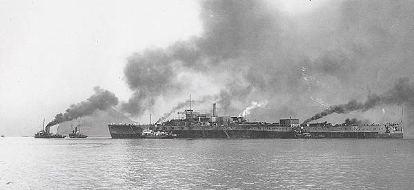 Japanese_battleship_Tosa.jpg