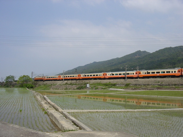 火車通過