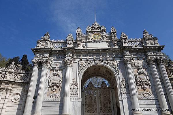 【伊斯坦堡】一窺神秘又奢華的皇宮:多瑪巴哈切宮 Dolmabahçe Palace