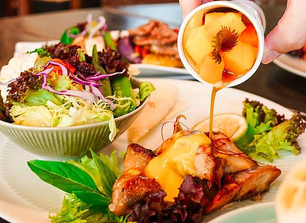 柯蘿依-六梅草堂.jpg 柯蘿依-六梅草堂.jpg