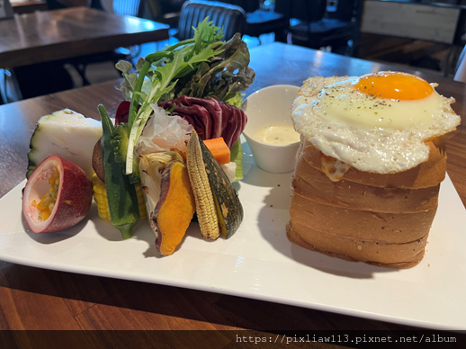 【台北美食】Dailight光合箱子|排隊早午餐