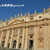 St. Peter's Basilica00.jpg