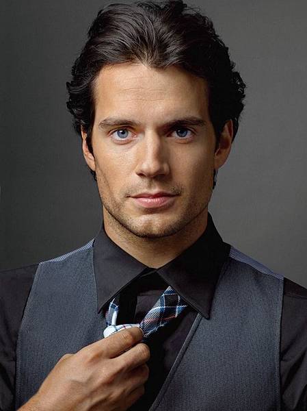 Henry-Cavill-Superman.jpg Henry-Cavill-Superman.jpg
