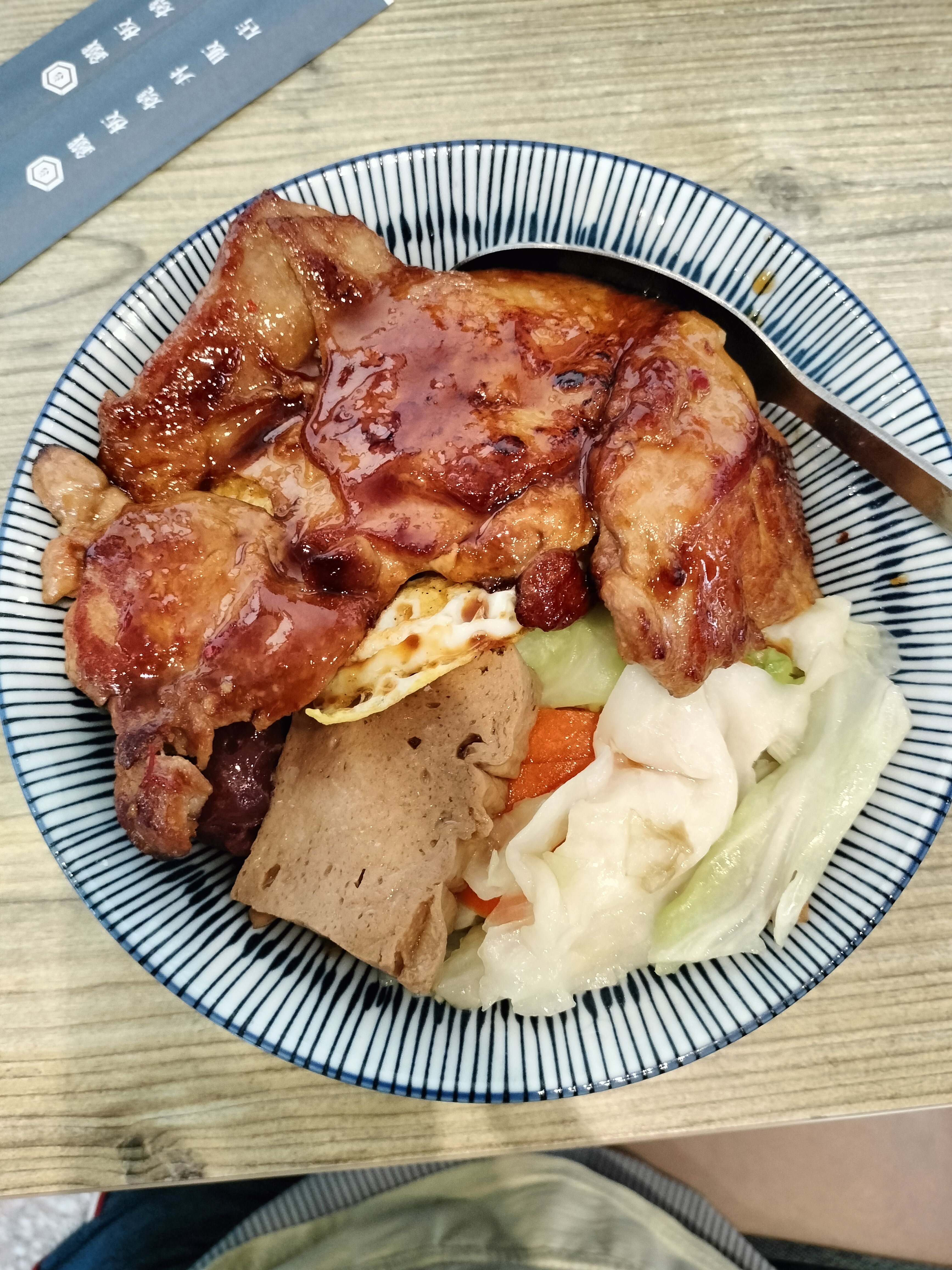 [大肚美食]- 現點現做的熱騰騰美味丼飯~春風稻鐵板燒丼飯~