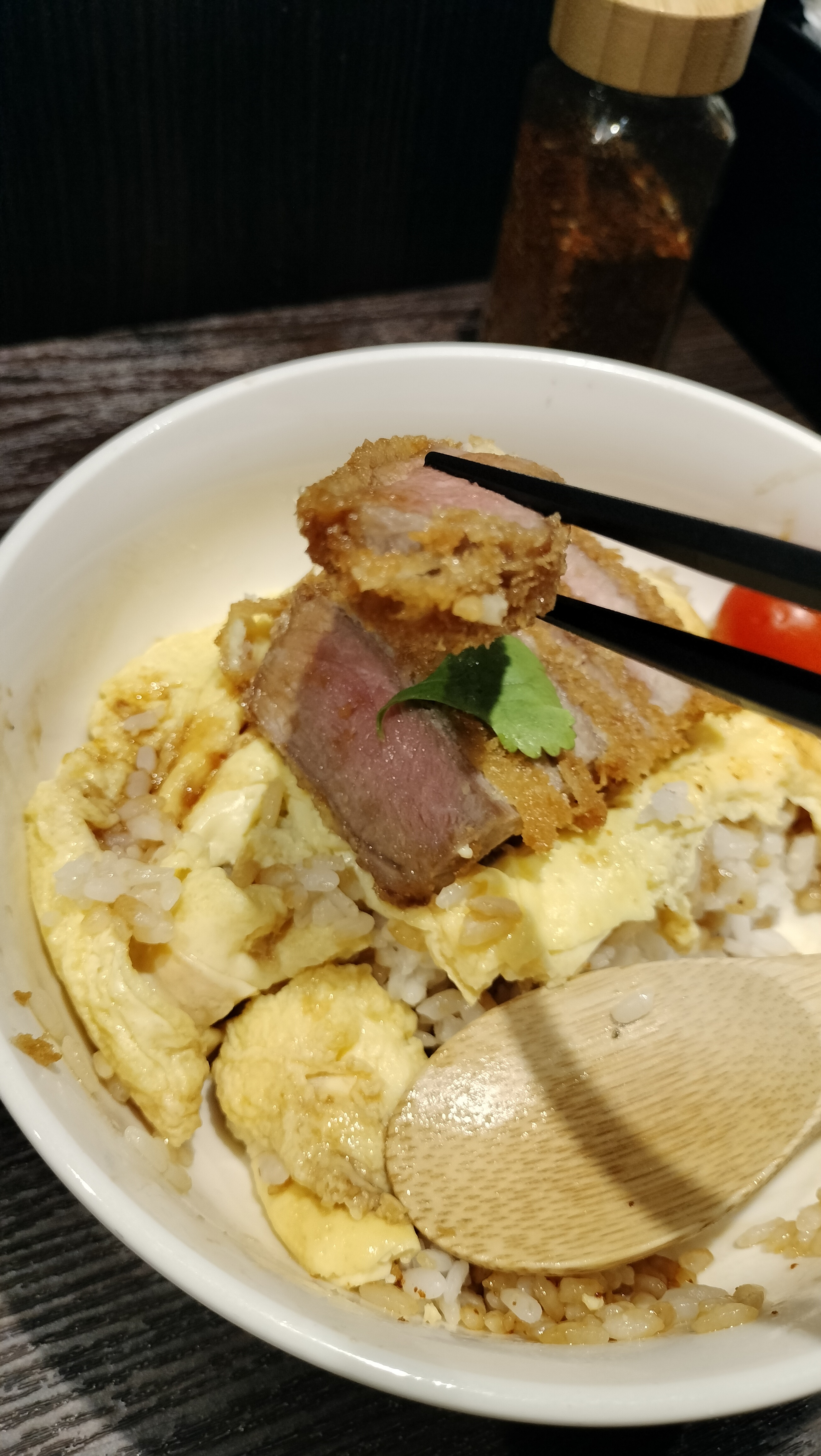 [台中西屯美食]-奎人豬排~現點現做的美味日式豬排~皮酥肉厚