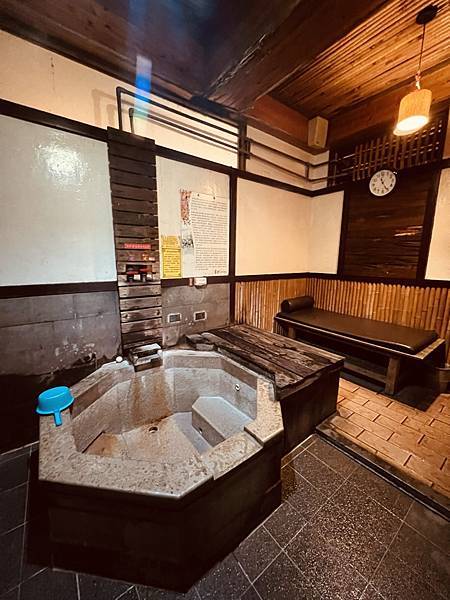 FD217DAE-36ED-45BE-990B-85D96B9B1A88_1_105_c.jpeg FD217DAE-36ED-45BE-990B-85D96B9B1A88_1_105_c.jpeg