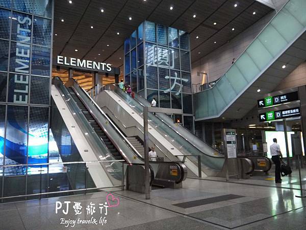 【香港 旅遊】香港國際機場快速上手篇。出入境、港簽、手機上網