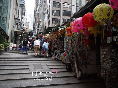 【香港 旅遊】中上環復古風 一日遊。西港城,半山手扶梯,古董